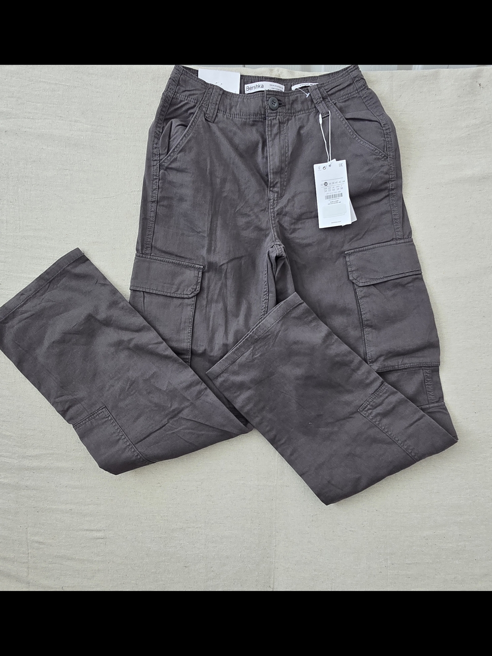 Bershka Men's Cargo Pants in Dark Gray